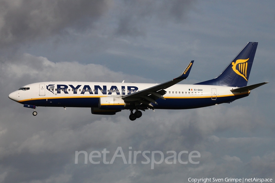 Ryanair Boeing 737-8AS (EI-DHV) | Photo 59762