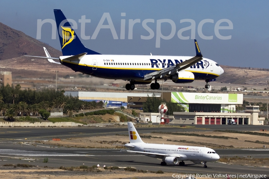 Ryanair Boeing 737-8AS (EI-DHV) | Photo 337006