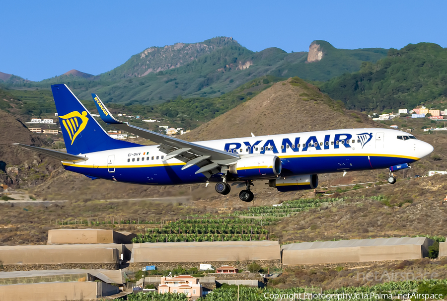 Ryanair Boeing 737-8AS (EI-DHV) | Photo 529878