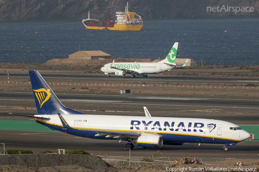 Ryanair Boeing 737-8AS (EI-DHX) | Photo 516644