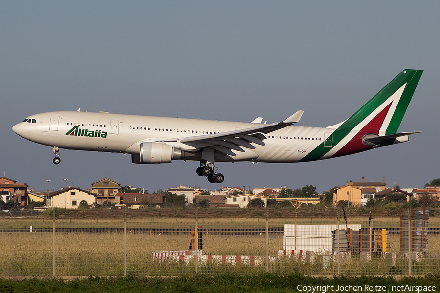 Alitalia Airbus A330-202 (EI-DIP) | Photo 163441