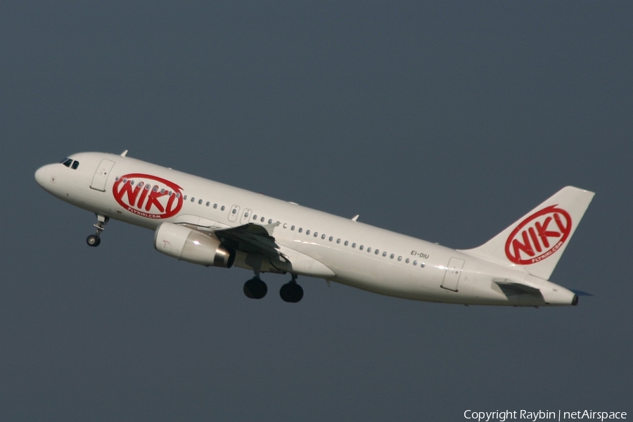 Niki Airbus A320-232 (EI-DIU) | Photo 549767