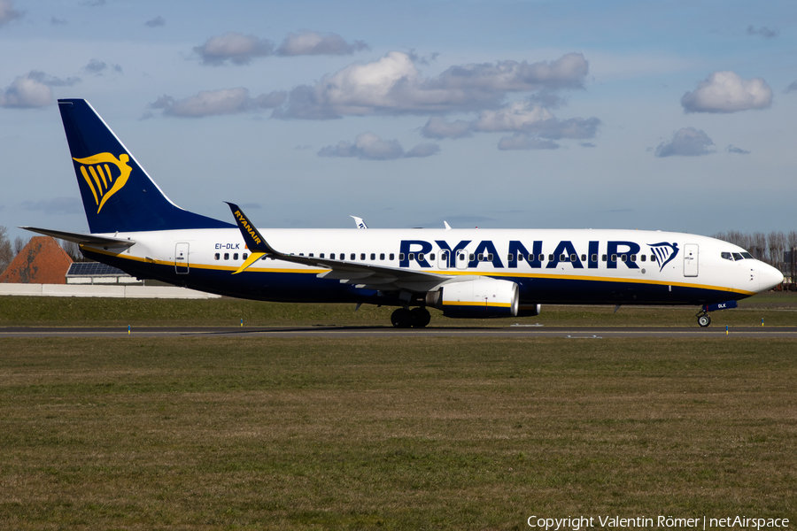 Ryanair Boeing 737-8AS (EI-DLK) | Photo 559466