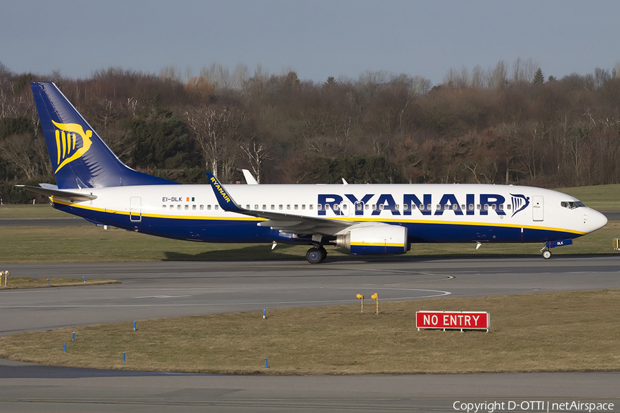 Ryanair Boeing 737-8AS (EI-DLK) | Photo 472750