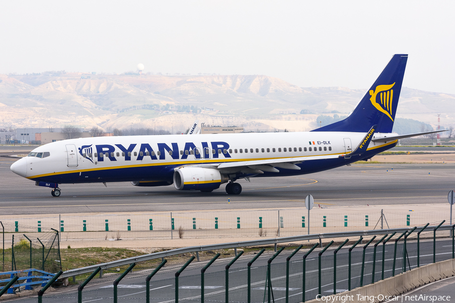 Ryanair Boeing 737-8AS (EI-DLK) | Photo 558052