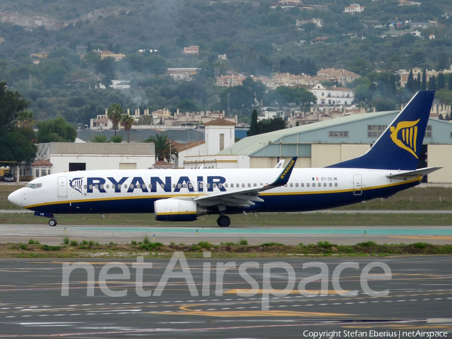 Ryanair Boeing 737-8AS (EI-DLW) | Photo 662551