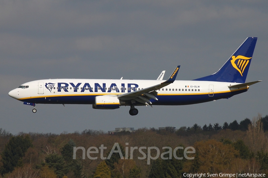 Ryanair Boeing 737-8AS (EI-DLW) | Photo 74279