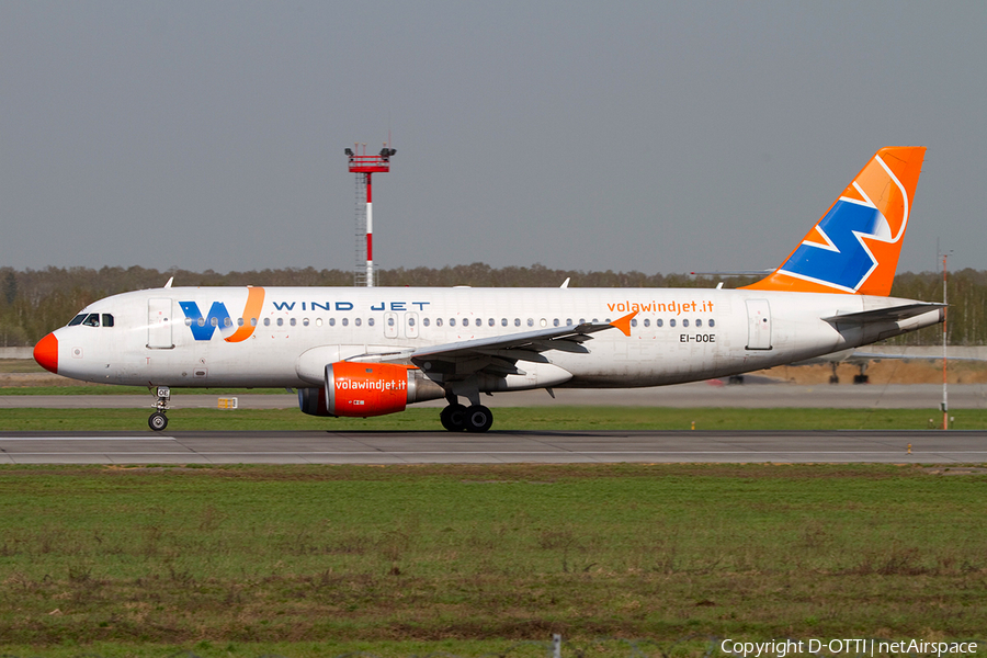 Wind Jet Airbus A320-211 (EI-DOE) | Photo 383327