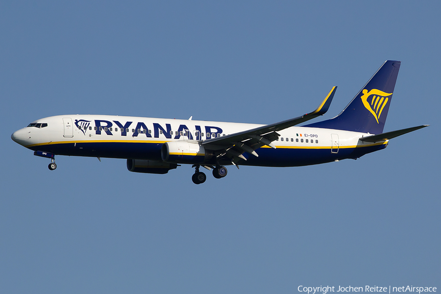 Ryanair Boeing 737-8AS (EI-DPD) | Photo 77347