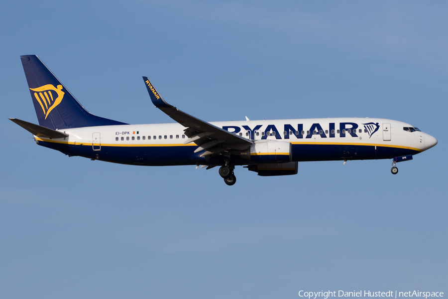 Ryanair Boeing 737-8AS (EI-DPK) | Photo 529897