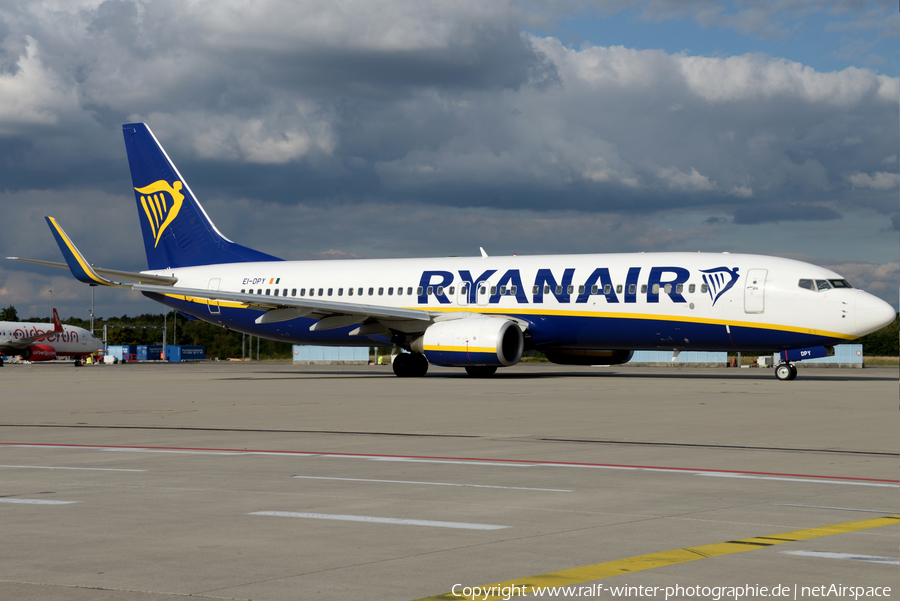 Ryanair Boeing 737-8AS (EI-DPY) | Photo 570165