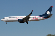 AeroMexico Boeing 737-852 (EI-DRA) at  Los Angeles - International, United States