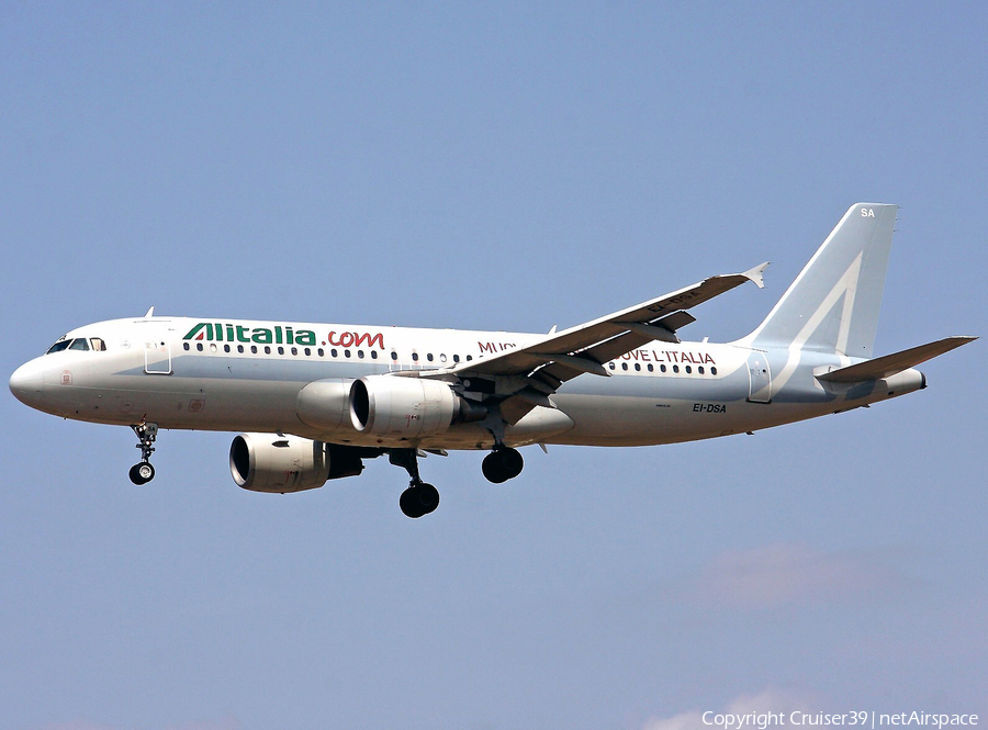 Alitalia Airbus A320-214 (EI-DSA) | Photo 75462