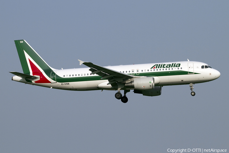 Alitalia Airbus A320-216 (EI-DSB) | Photo 357352