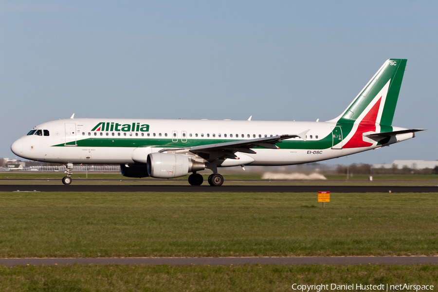 Alitalia Airbus A320-216 (EI-DSC) | Photo 641038