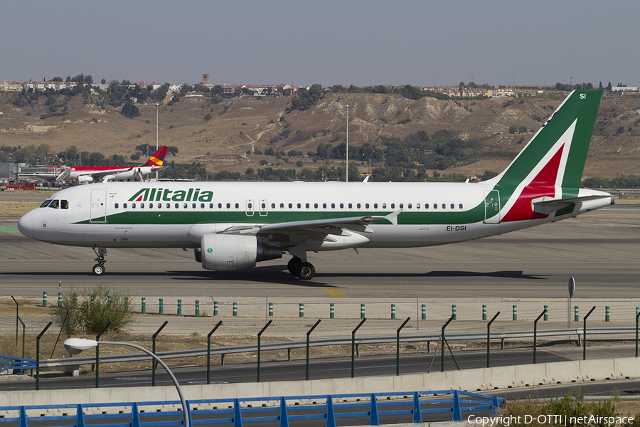 Alitalia Airbus A320-216 (EI-DSI) | Photo 371149