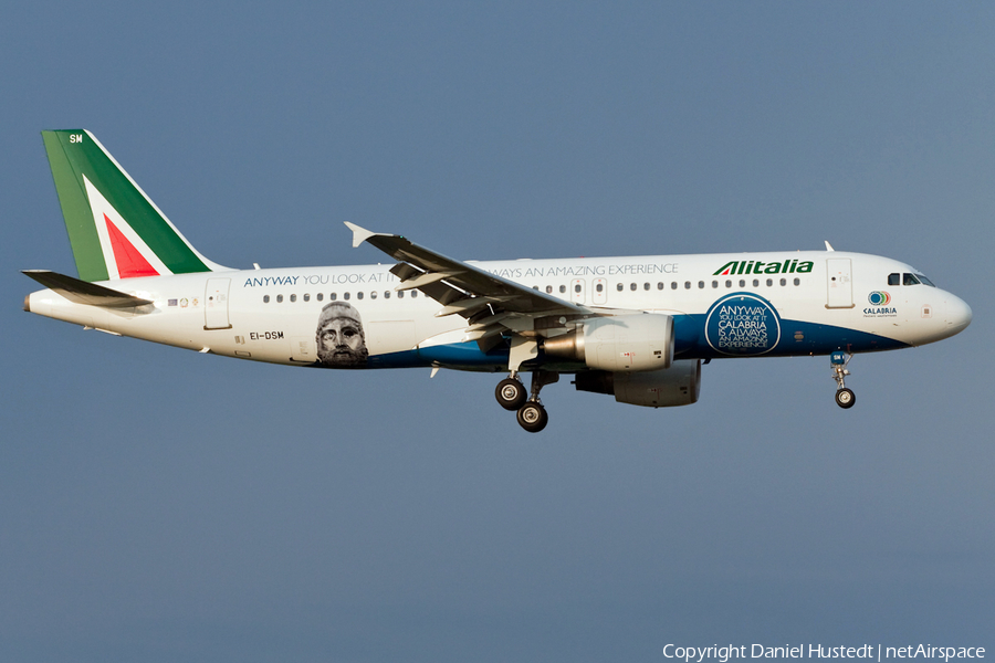 Alitalia Airbus A320-216 (EI-DSM) | Photo 502797