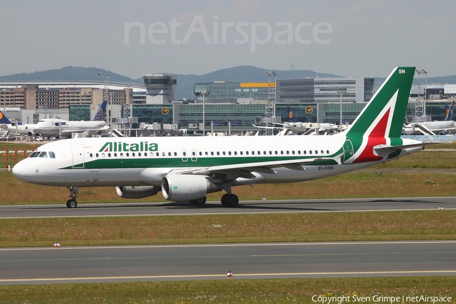 Alitalia Airbus A320-216 (EI-DSN) | Photo 27675