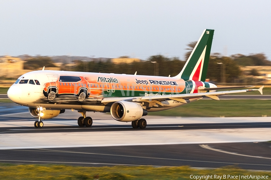 Alitalia Airbus A320-216 (EI-DSW) | Photo 227605