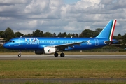 ITA Airways Airbus A320-216 (EI-DSW) at  Hamburg - Fuhlsbuettel (Helmut Schmidt), Germany