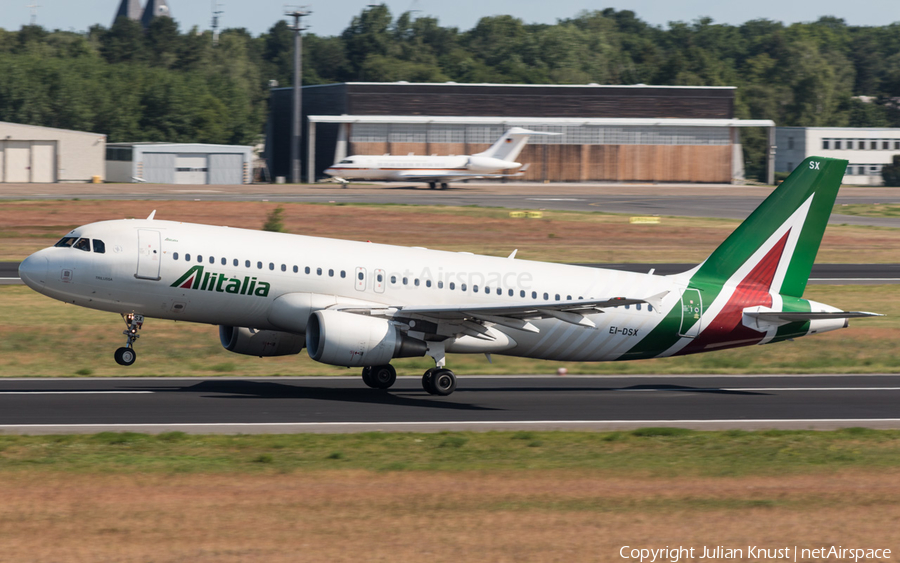 Air One Airbus A320-216 (EI-DSX) | Photo 171063