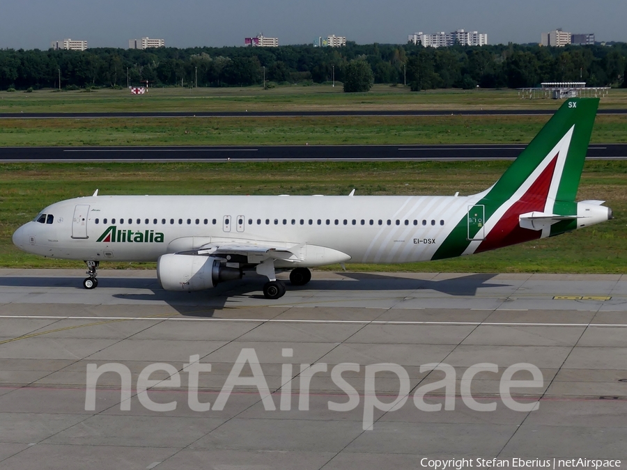 Alitalia Airbus A320-216 (EI-DSX) | Photo 184822