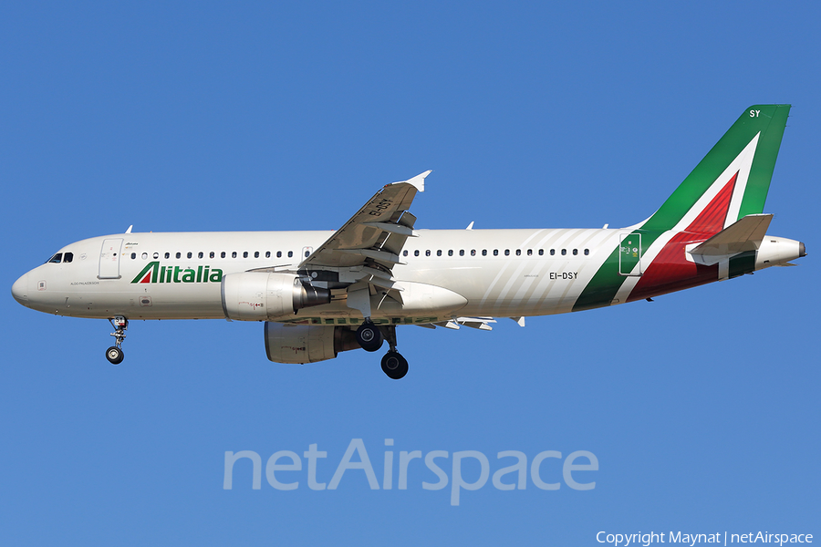 Alitalia Airbus A320-216 (EI-DSY) | Photo 360929