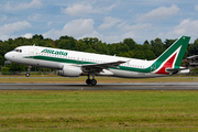 ITA Airways Airbus A320-216 (EI-DTA) at  Hamburg - Fuhlsbuettel (Helmut Schmidt), Germany