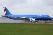 ITA Airways Airbus A320-216 (EI-DTB) at  Hamburg - Fuhlsbuettel (Helmut Schmidt), Germany