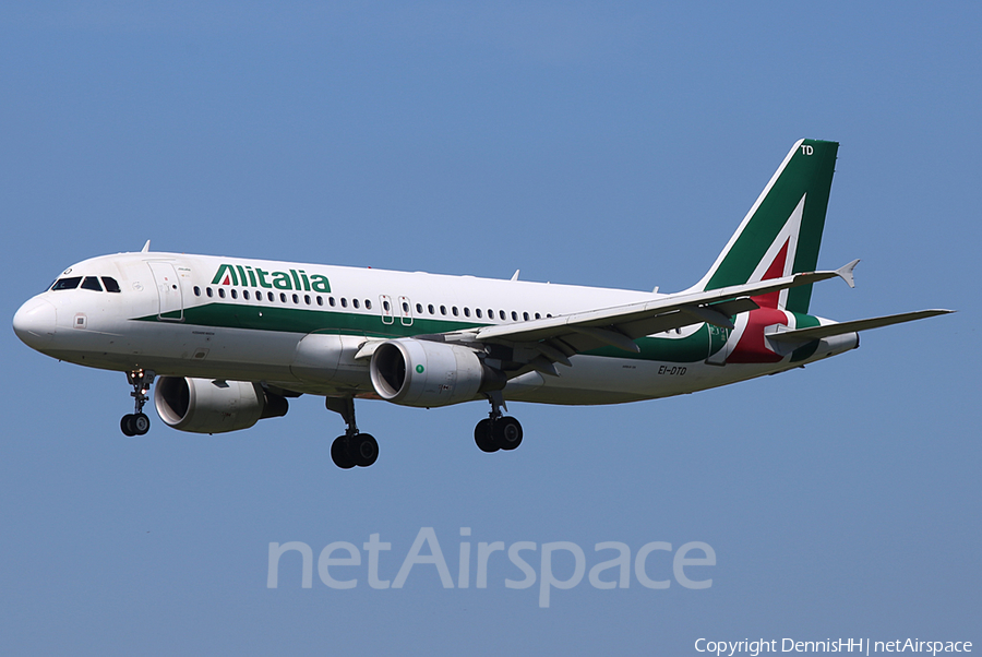 Alitalia Airbus A320-216 (EI-DTD) | Photo 435823
