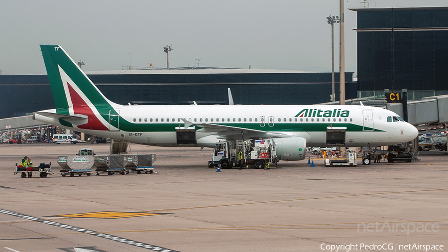 Alitalia Airbus A320-216 (EI-DTF) | Photo 518671