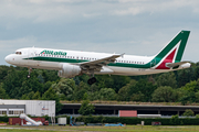 Alitalia Airbus A320-216 (EI-DTF) at  Hamburg - Fuhlsbuettel (Helmut Schmidt), Germany