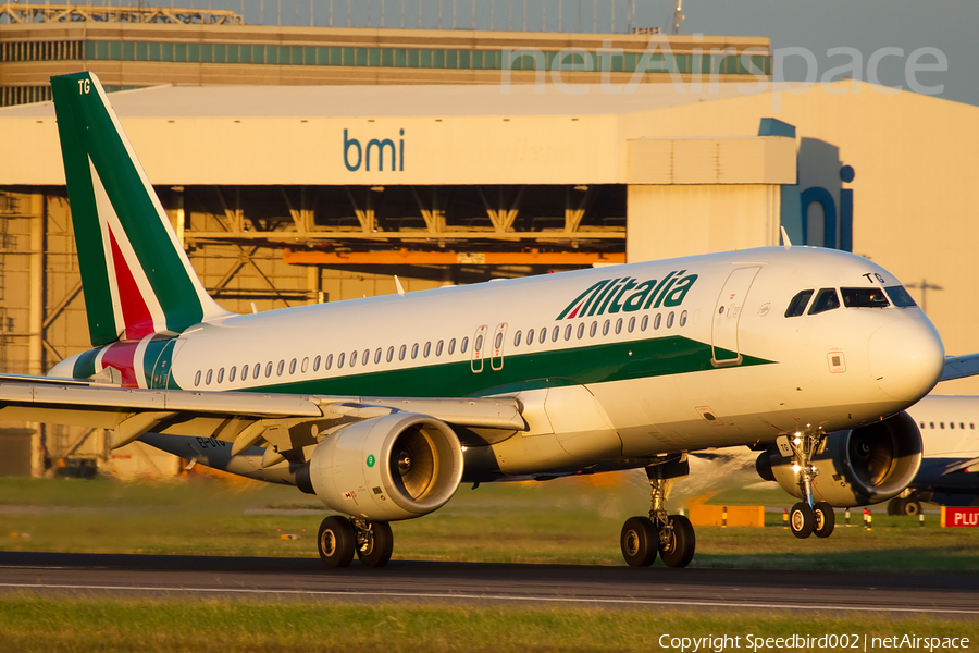 Alitalia Airbus A320-216 (EI-DTG) | Photo 24576