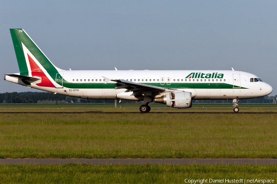 Alitalia Airbus A320-216 (EI-DTH) | Photo 480114