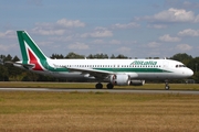 Alitalia Airbus A320-216 (EI-DTH) at  Hamburg - Fuhlsbuettel (Helmut Schmidt), Germany