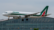 Alitalia Airbus A320-216 (EI-DTH) at  London - Heathrow, United Kingdom