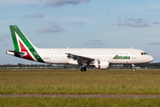 Alitalia Airbus A320-216 (EI-DTJ) at  Amsterdam - Schiphol, Netherlands