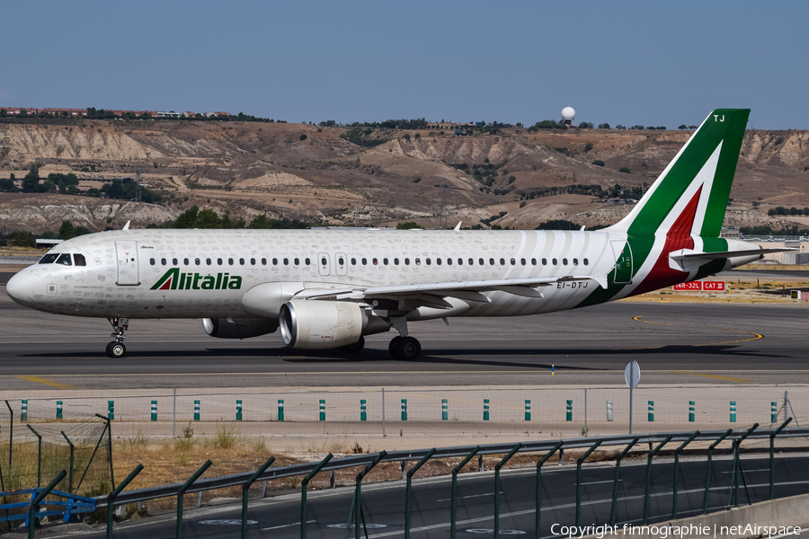 Alitalia Airbus A320-216 (EI-DTJ) | Photo 455375