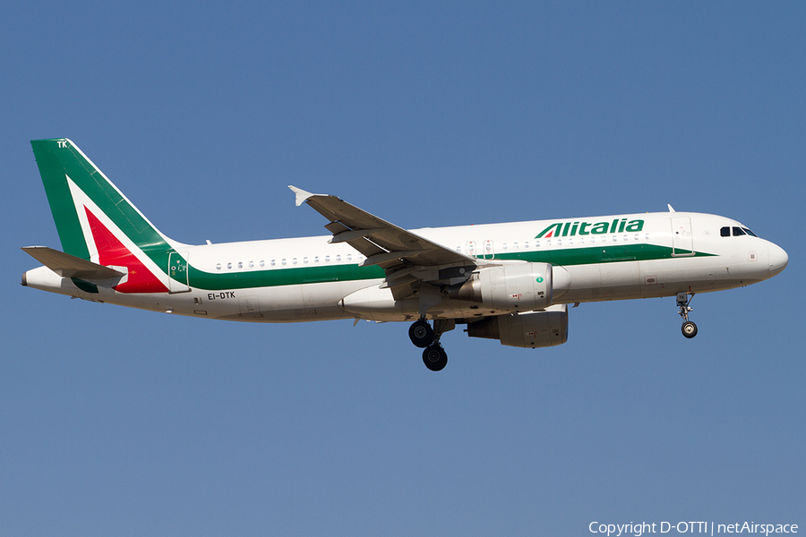 Alitalia Airbus A320-216 (EI-DTK) | Photo 508140