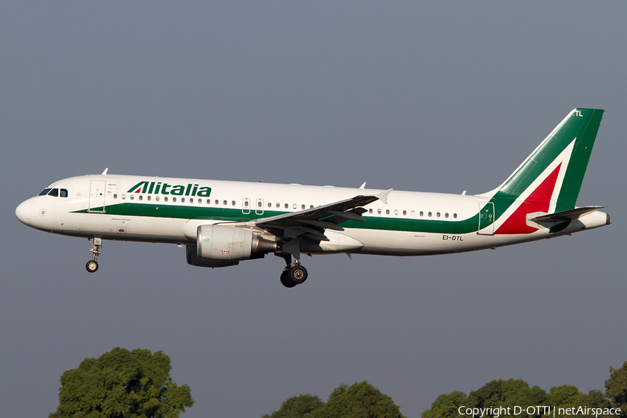 Alitalia Airbus A320-216 (EI-DTL) | Photo 507030