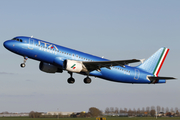 ITA Airways Airbus A320-216 (EI-DTM) at  Amsterdam - Schiphol, Netherlands
