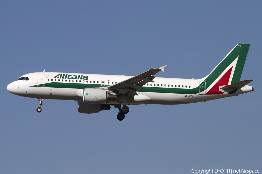 Alitalia Airbus A320-216 (EI-DTN) | Photo 434126