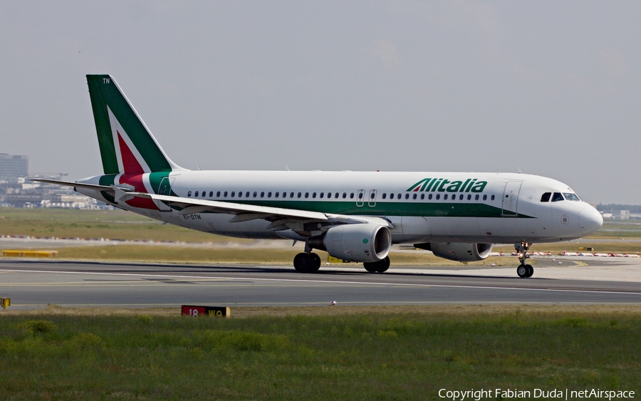 Alitalia Airbus A320-216 (EI-DTN) | Photo 253240
