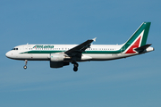 Alitalia Airbus A320-216 (EI-DTN) at  London - Heathrow, United Kingdom