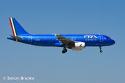 ITA Airways Airbus A320-216 (EI-DTO) at  Hamburg - Fuhlsbuettel (Helmut Schmidt), Germany