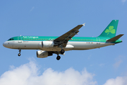 Aer Lingus Airbus A320-214 (EI-DVI) at  Barcelona - El Prat, Spain