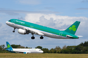 Aer Lingus Airbus A320-214 (EI-DVI) at  Dublin, Ireland