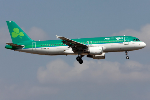 Aer Lingus Airbus A320-214 (EI-DVK) at  Palma De Mallorca - Son San Juan, Spain