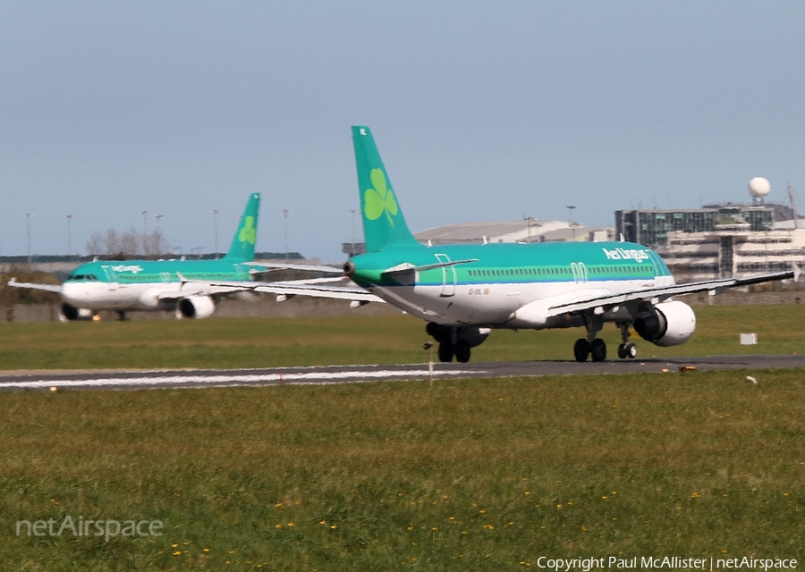 Aer Lingus Airbus A320-214 (EI-DVL) | Photo 32473