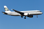 Aer Lingus Airbus A320-214 (EI-DVM) at  London - Heathrow, United Kingdom